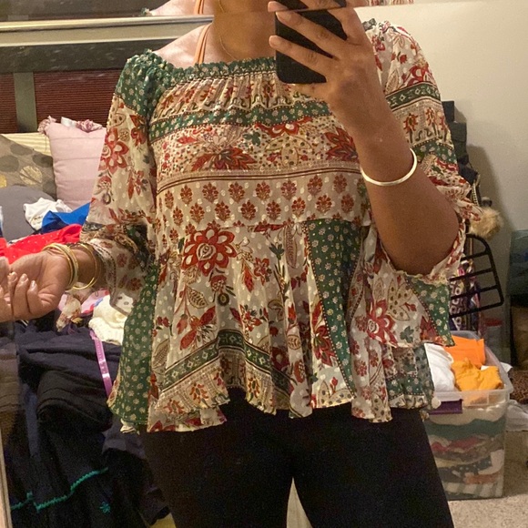 Zara flowy floral blouse - Picture 1 of 5